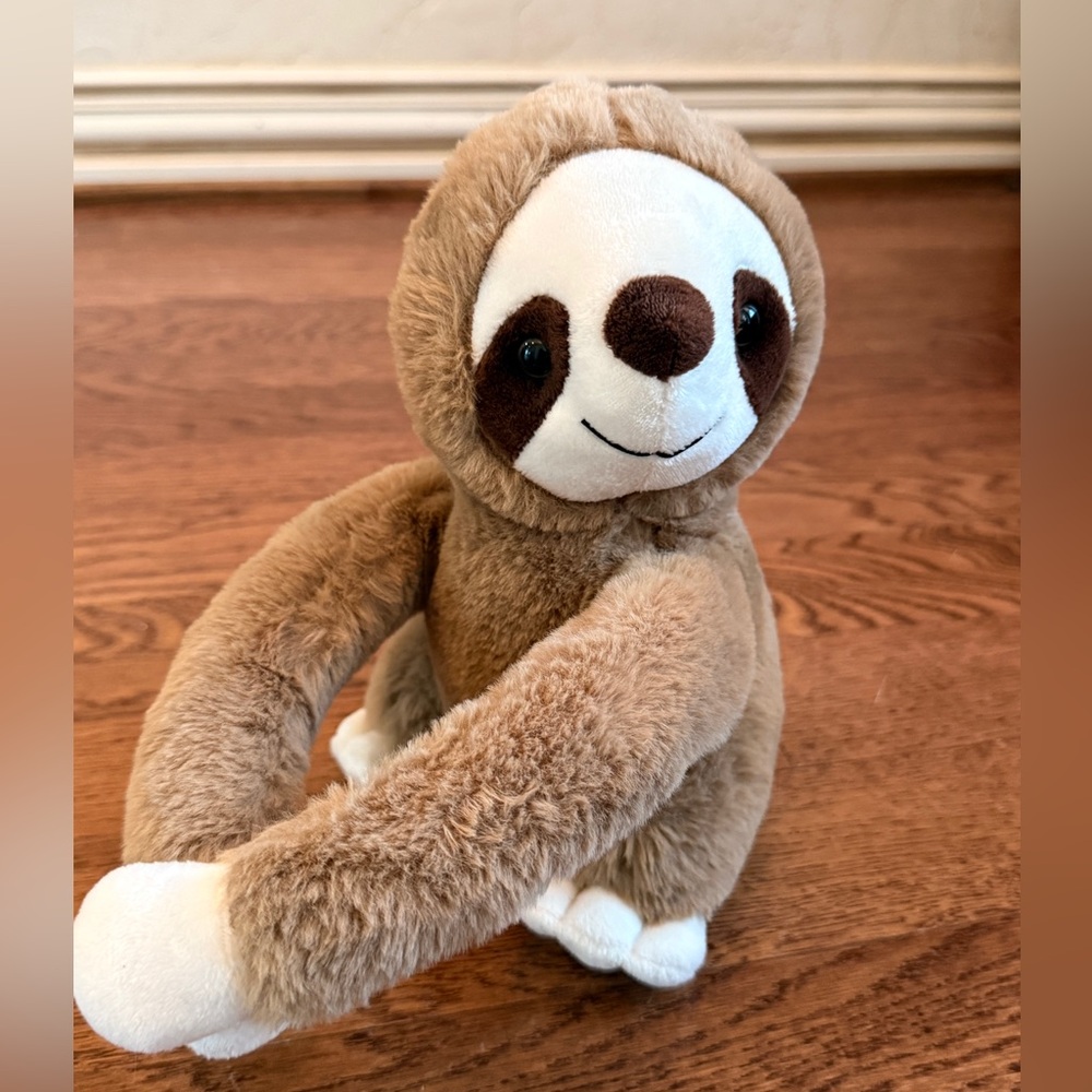 FAO Schwarz Hugging Sloth & Panda 9” - Picture 4 of 7